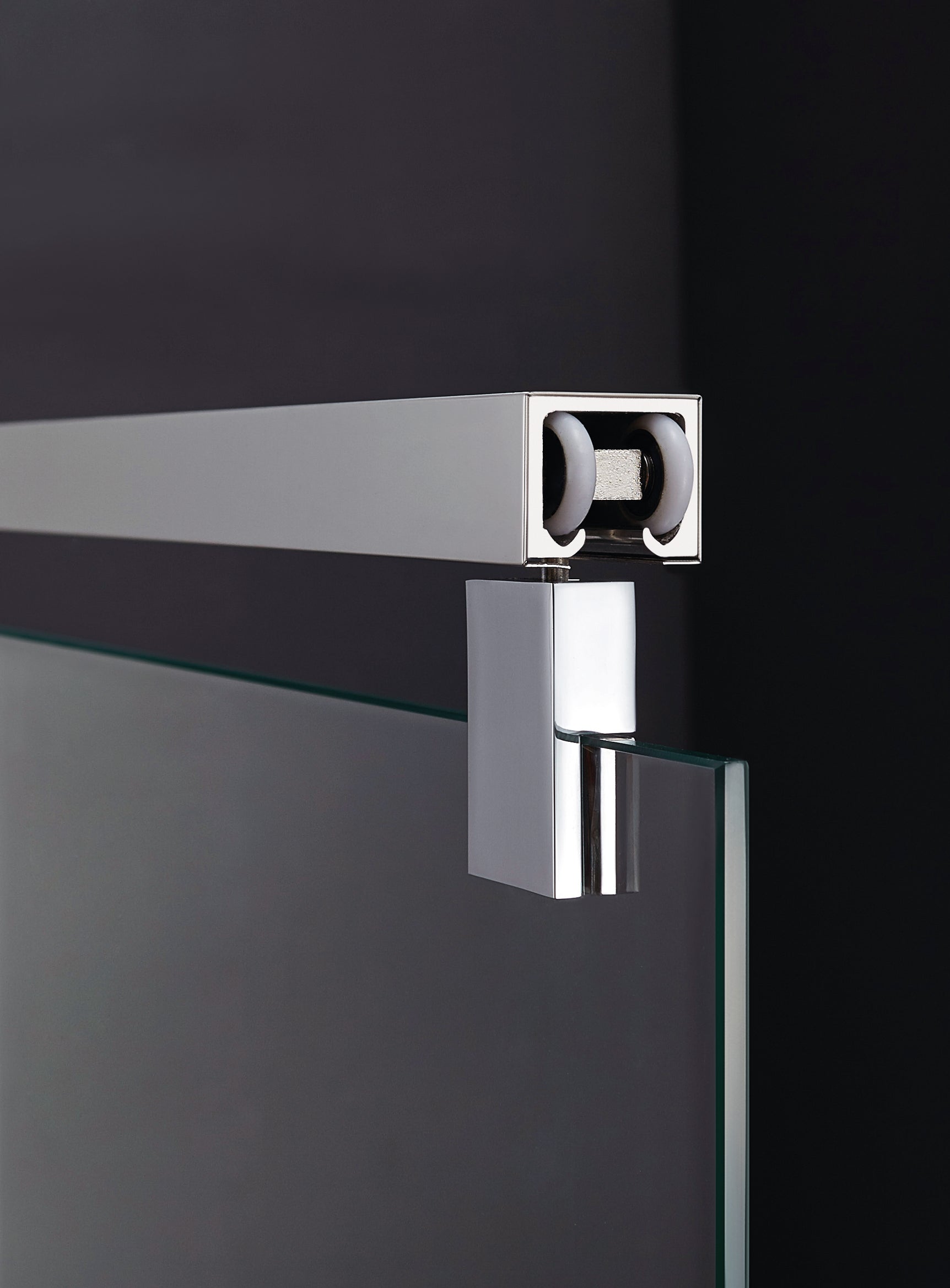 Resguardo de duche Angular GME Futura Cromo | Vértice 2 Portas 6mm